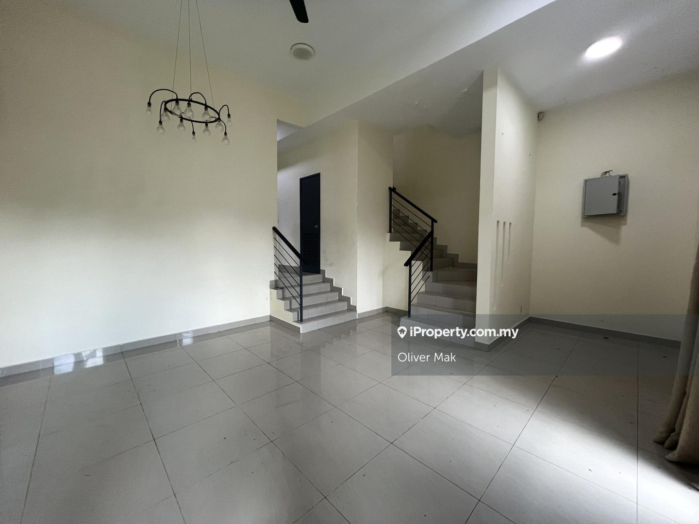 Rumah Berangkai 2.5 Tingkat untuk Disewa di Kinrara Residence, Puchong oleh Oliver Mak - iProperty.com.my