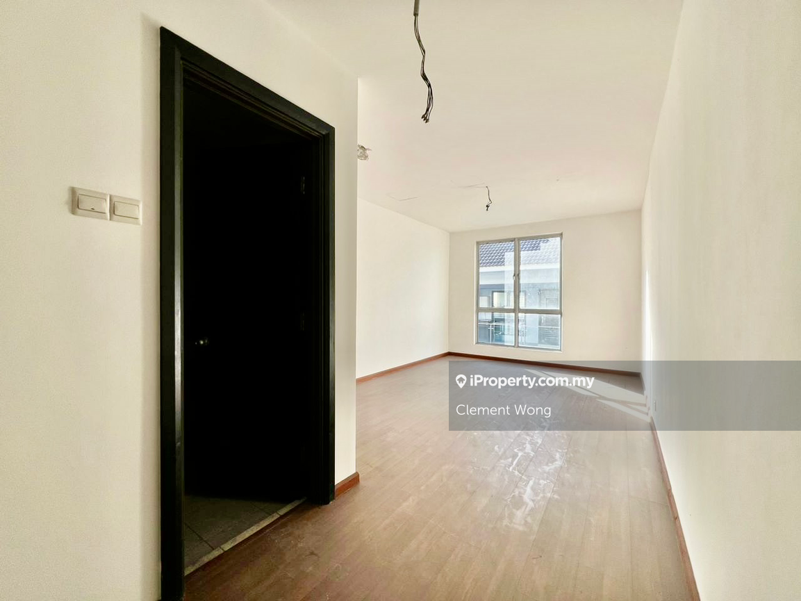 Rumah Berangkai 2.5 Tingkat untuk Dijual di Kota Emerald, Rawang oleh Clement Wong - iProperty.com.my