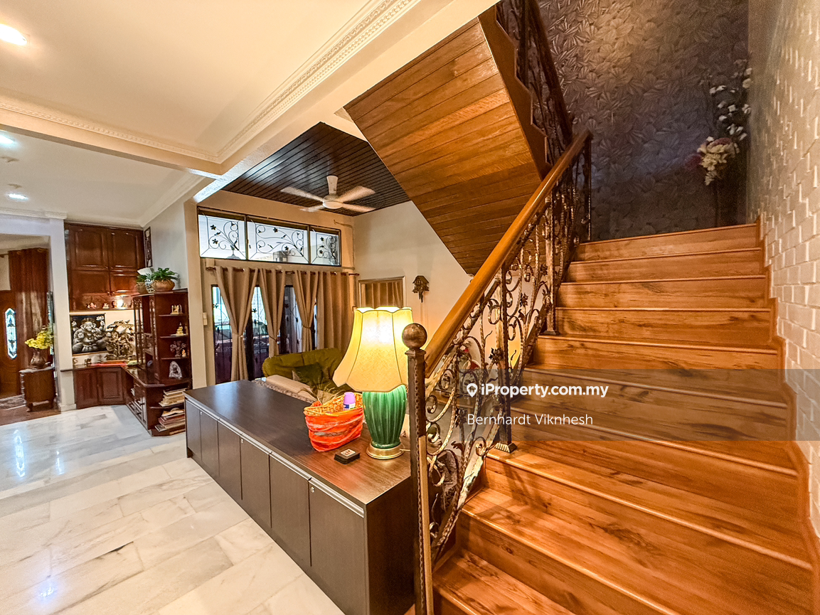 Semi-Detached House for Sale in Ss4, Petaling Jaya by Bernhardt Viknhesh - iProperty.com.my