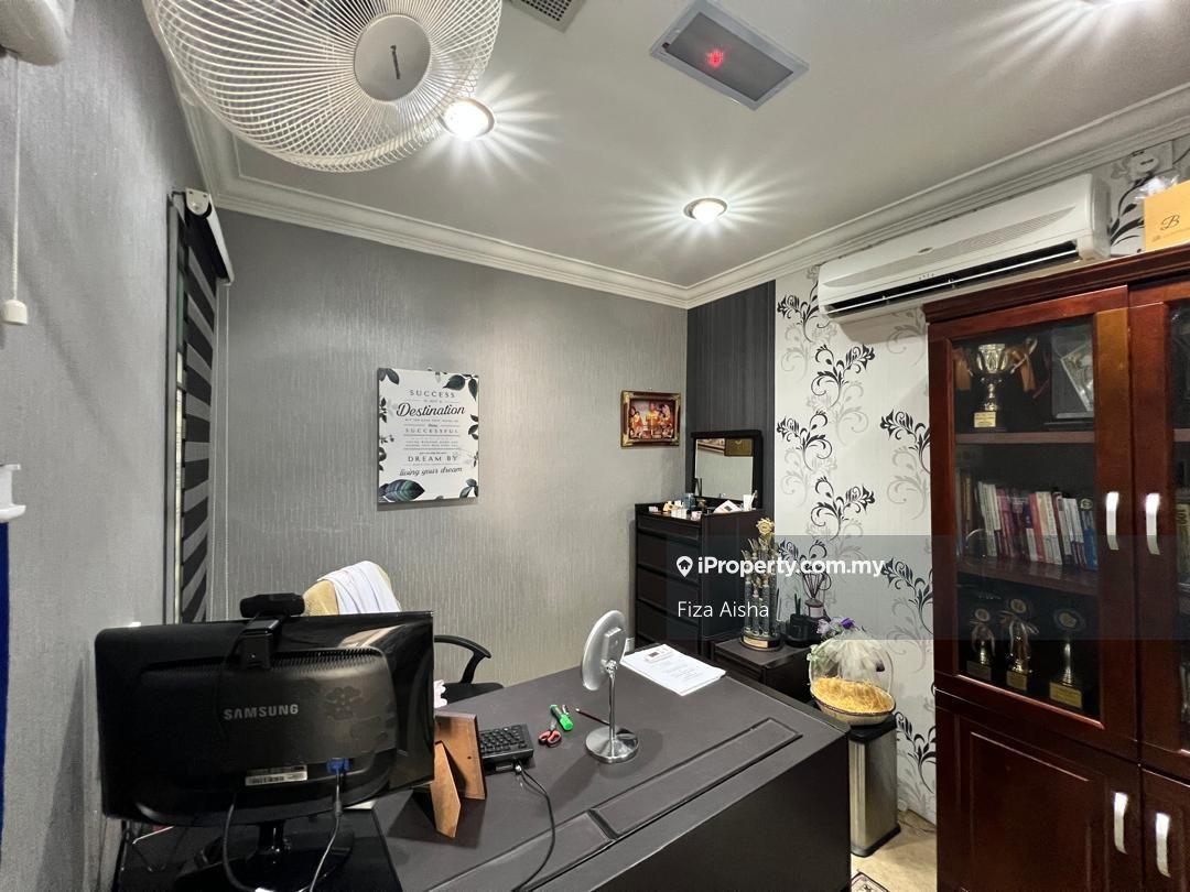 Shop-Office for Rent in Tmn Setia Tropika, Johor Bahru by Fiza Aisha - iProperty.com.my