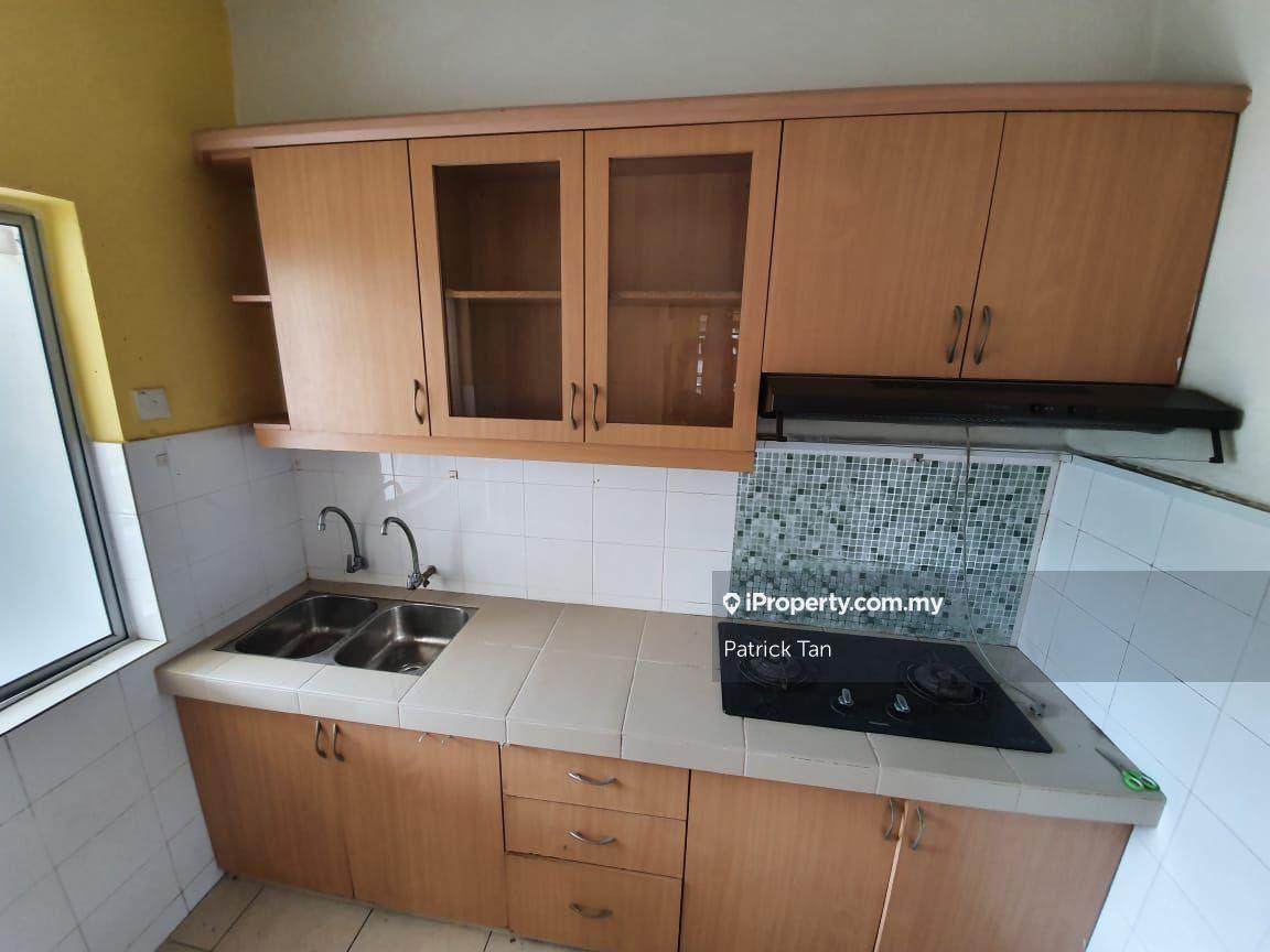 Kondominium untuk Disewa di Perdana View oleh Patrick Tan - iProperty.com.my