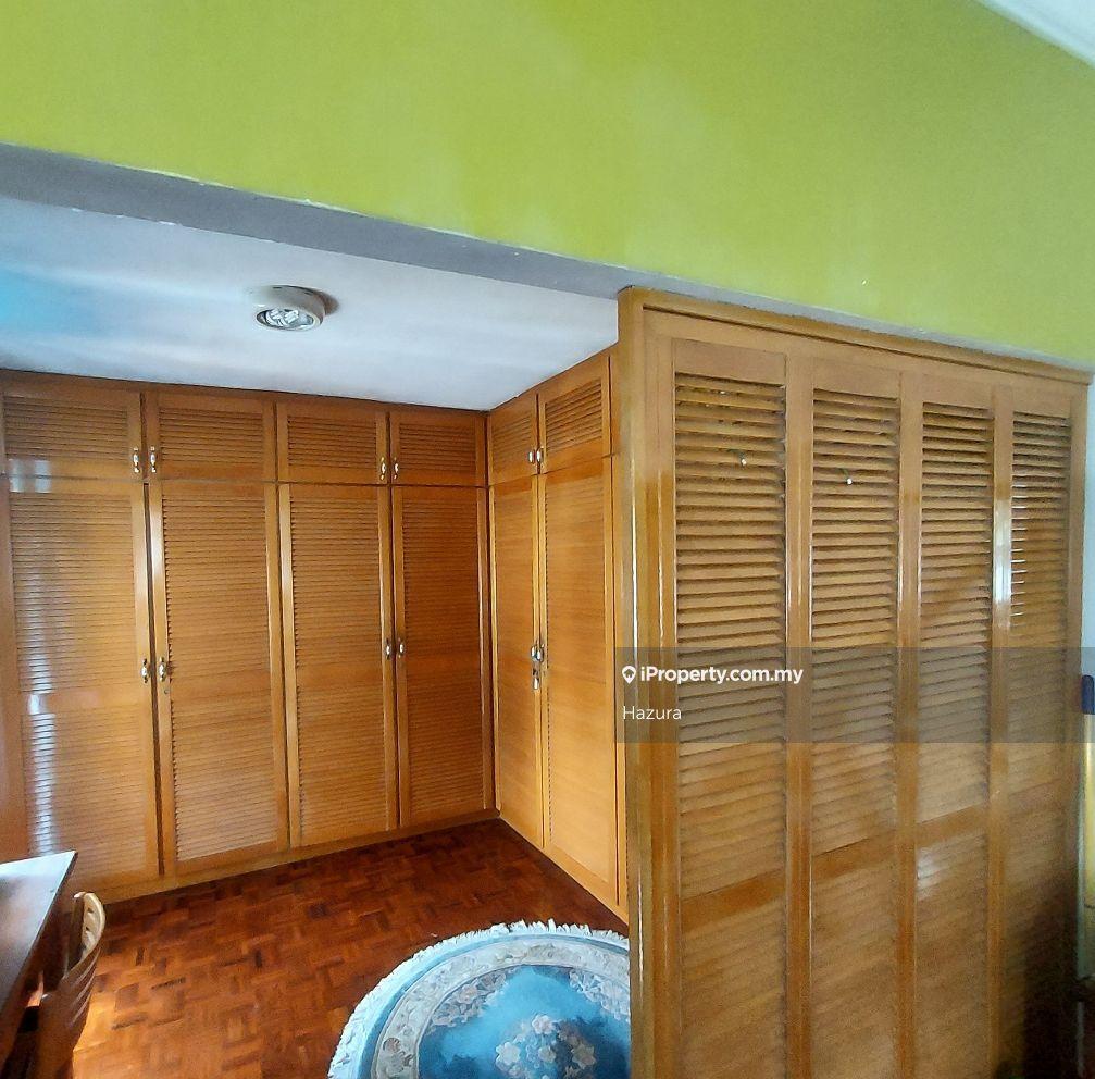 Banglo untuk Dijual di Seksyen 11, Shah Alam oleh Hazura - iProperty.com.my