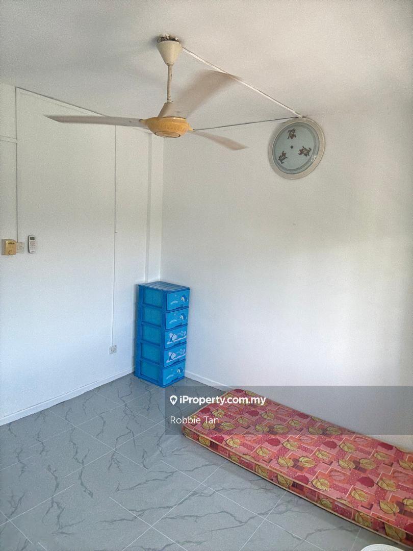 Apartment for Sale in Lily & Jasmine Apartment by Robbie Tan - iProperty.com.my