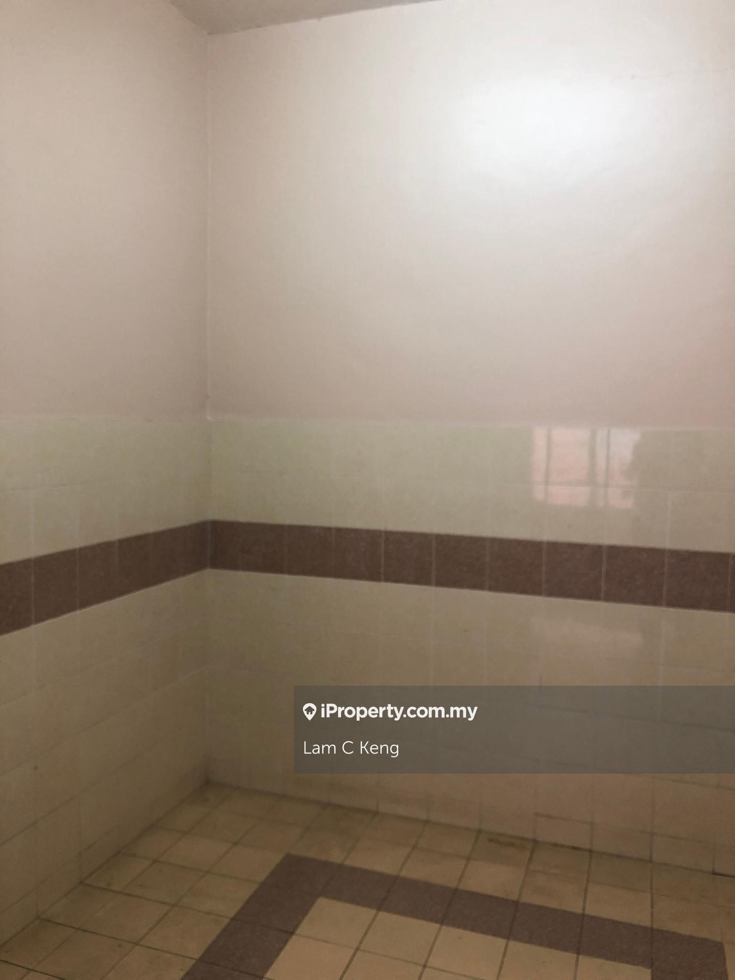 1-storey Terraced House for Sale in Kota Kemuning, Shah Alam by Lam C Keng - iProperty.com.my