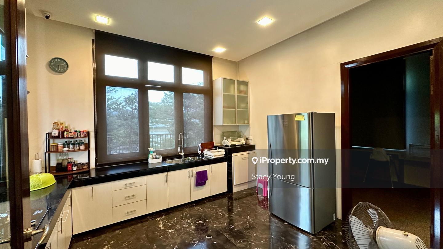 Bungalow House for Sale in Bangsar Baru, Bangsar by Stacy Young - iProperty.com.my