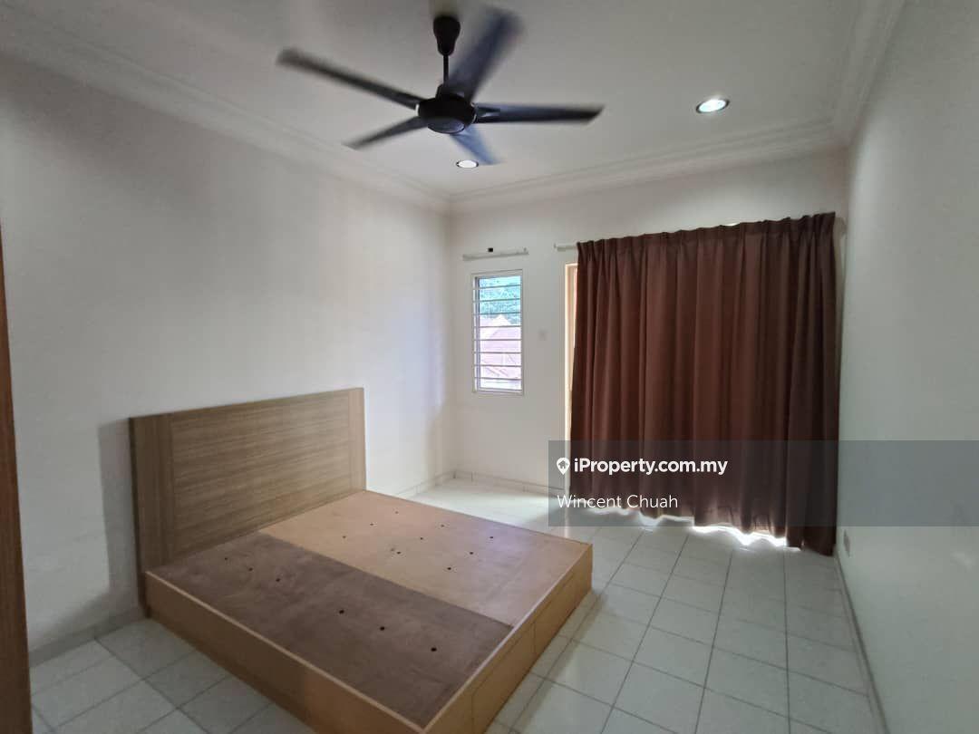 Townhouse for Sale in Taman Amansiara, Rawang by Wincent Chuah - iProperty.com.my