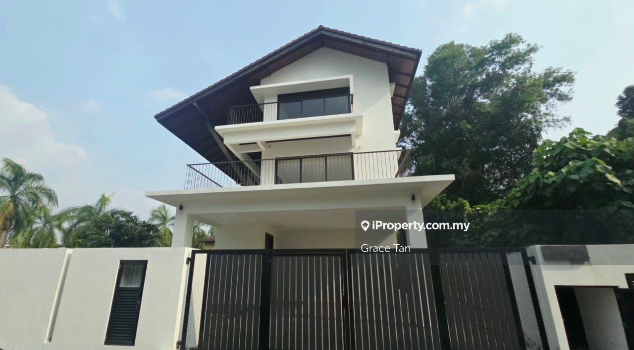 Bungalow House for Sale in Taman Equine ,Equine Park, Seri Kembangan by Grace Tan - iProperty.com.my