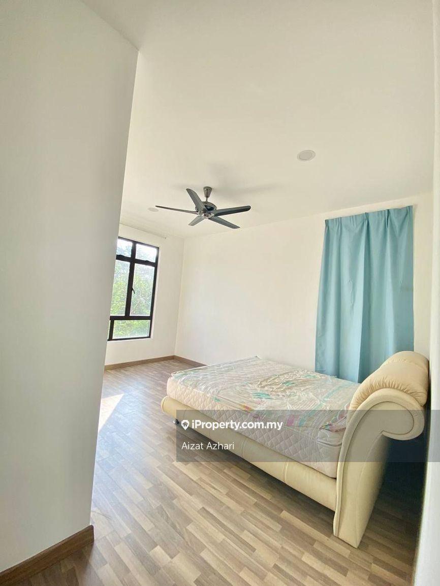 Rumah Berkembar untuk Dijual di Taman Melawati, Ulu Kelang oleh Aizat Azhari - iProperty.com.my
