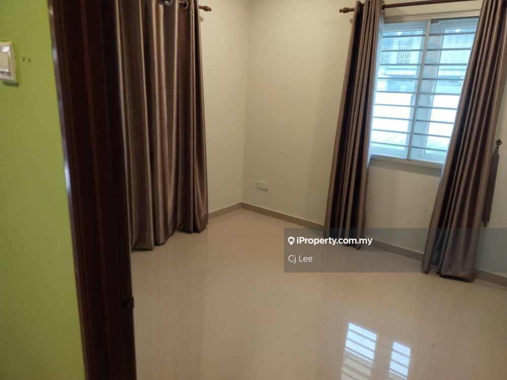 Semi-Detached House for Sale in Taman Lestari Putra, Seri Kembangan by Cj Lee - iProperty.com.my