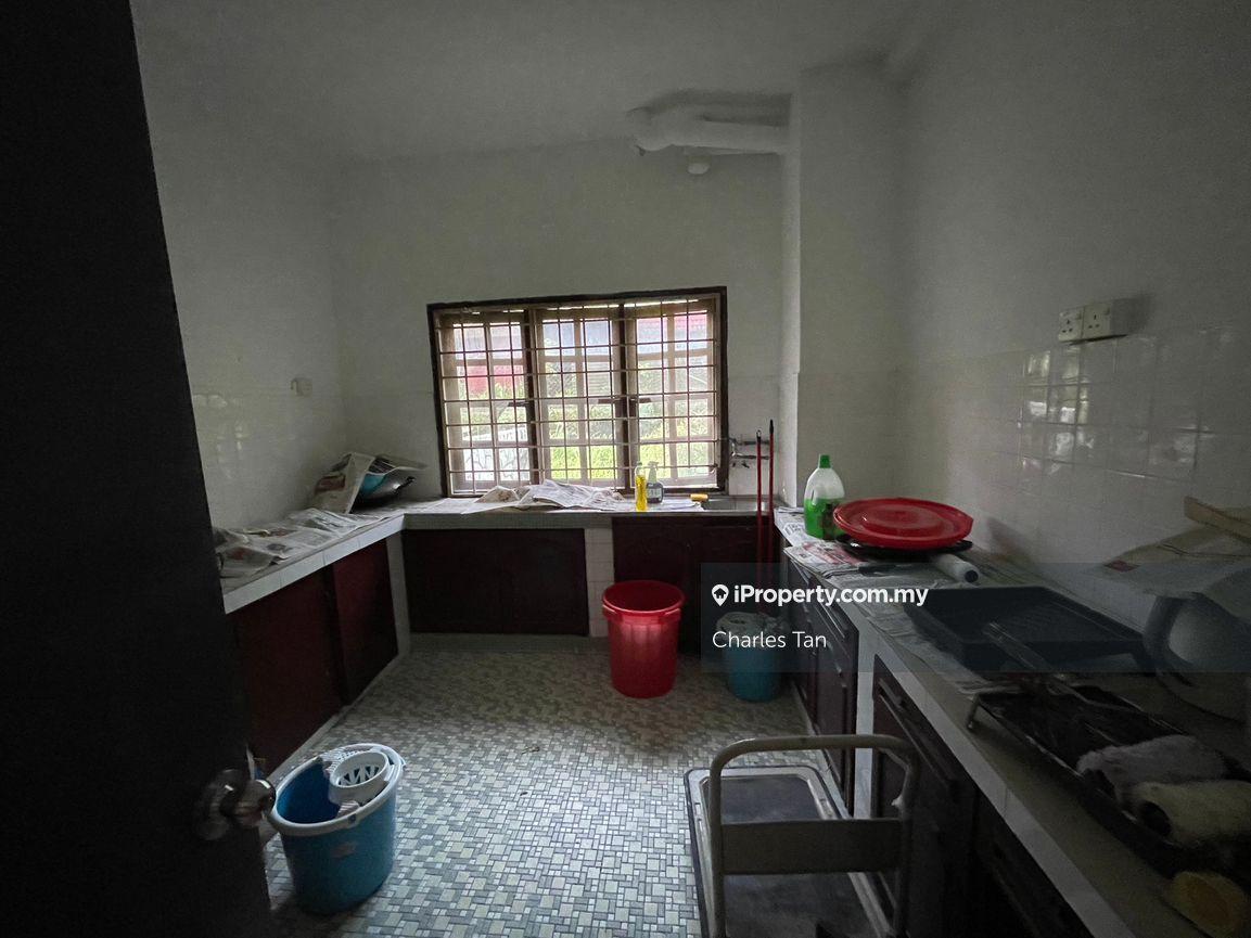 Semi-Detached House for Sale in Ampang Jaya, Ampang by Charles Tan - iProperty.com.my