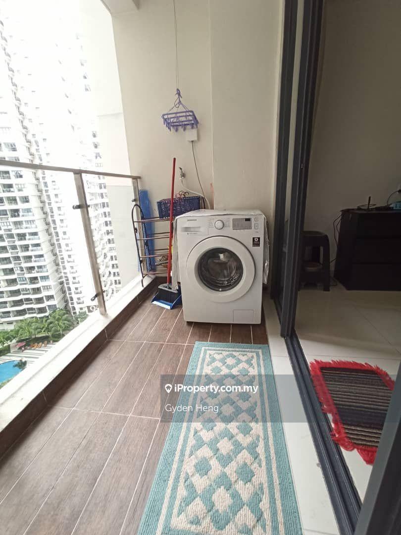 Condominium for Sale in Amberside @ Country Garden Danga Bay by Gyden Heng - iProperty.com.my