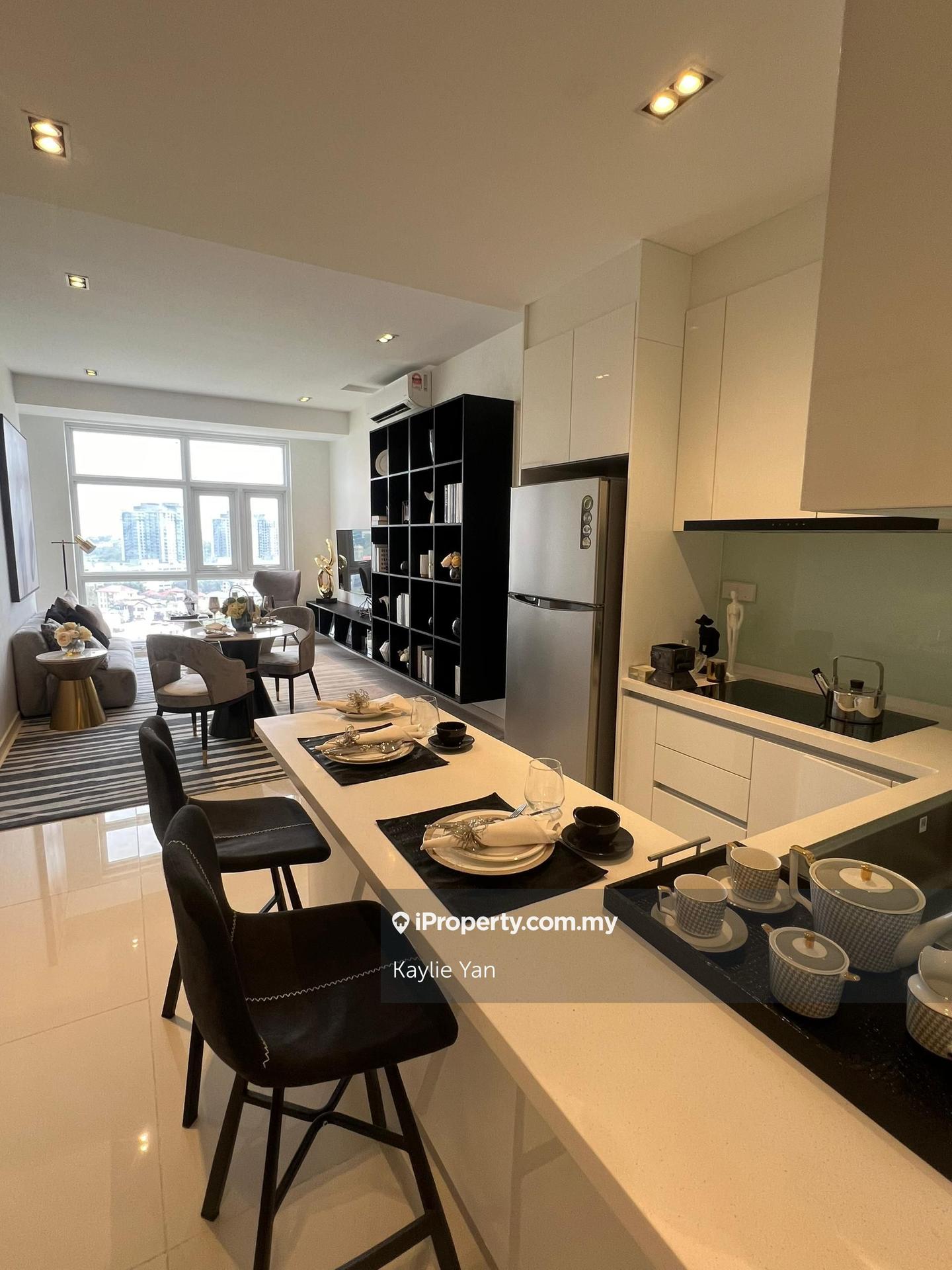 Service Residence for Sale in Met 1 Residences by Kaylie Yan - iProperty.com.my