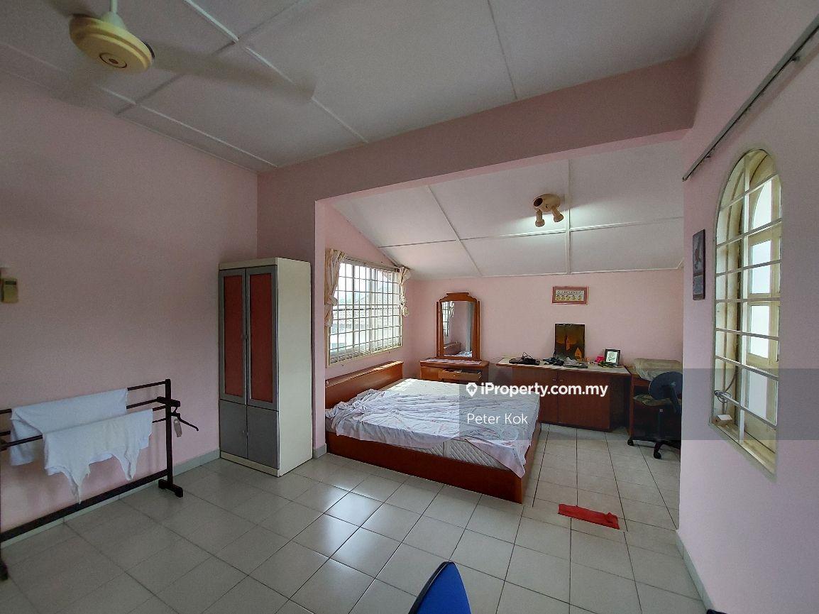 Banglo untuk Dijual di Seapark, Seksyen 21, Petaling Jaya oleh Peter Kok - iProperty.com.my