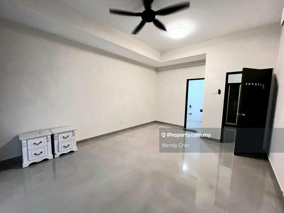 Townhouse for Sale in Taman Tasik Prima, Puchong by Wendy Chin - iProperty.com.my