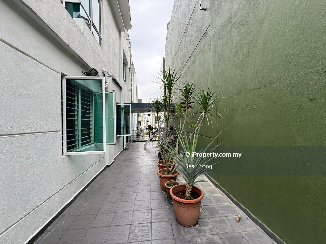 Rumah Berkembar untuk Dijual di One Sierra, Selayang oleh Sean Yong - iProperty.com.my