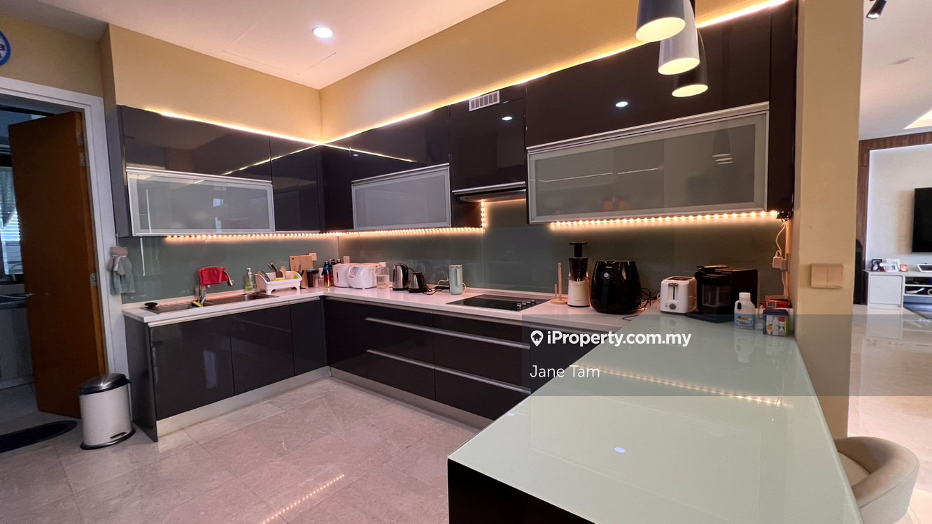 Residensi Servis untuk Dijual di Suria Stonor oleh Jane Tam - iProperty.com.my