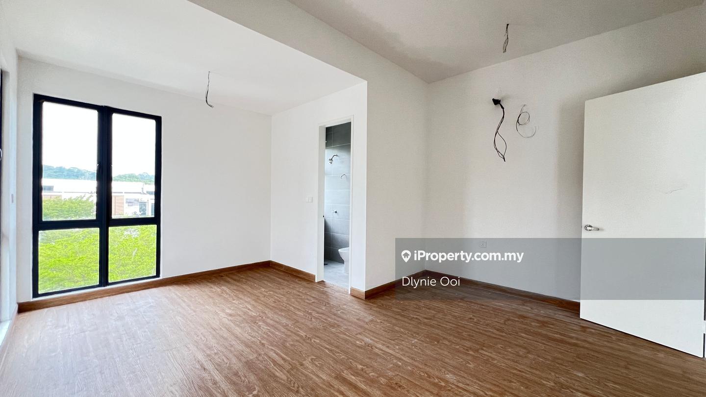 Rumah Berkembar untuk Dijual di TTDI Grove, Kajang oleh Dlynie Ooi - iProperty.com.my
