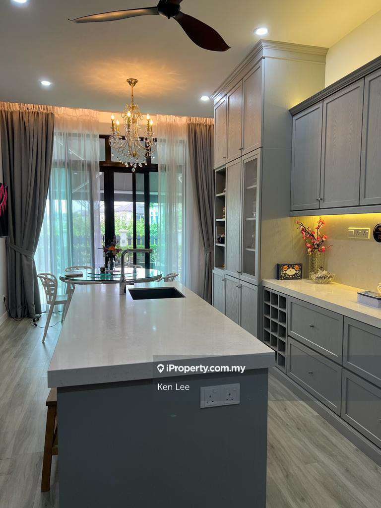 Rumah Berkembar untuk Dijual di Eco Majestic Tenderfield corner, Semenyih oleh Ken Lee - iProperty.com.my