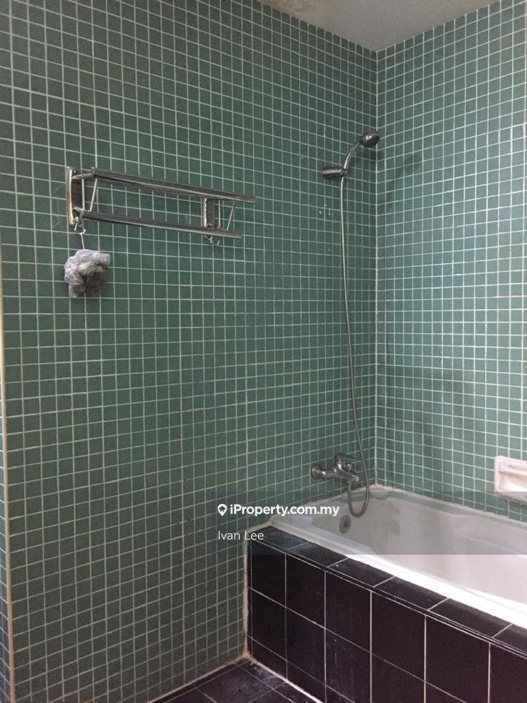 Residensi Servis untuk Disewa di Holiday Place (D-Villa Residence) oleh Ivan Lee - iProperty.com.my