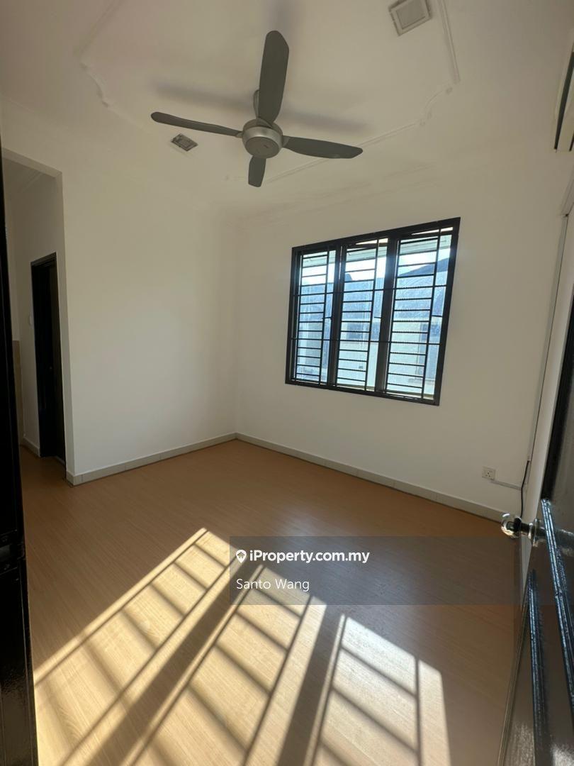 Rumah Kluster untuk Dijual di Taman Adda Heights, Tebrau oleh Santo Wang - iProperty.com.my