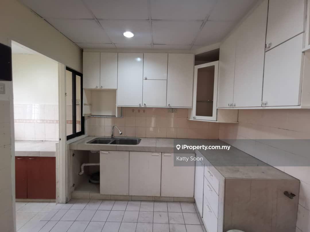 Pangsapuri untuk Dijual di Pangsapuri Kempas oleh Katty Soon - iProperty.com.my