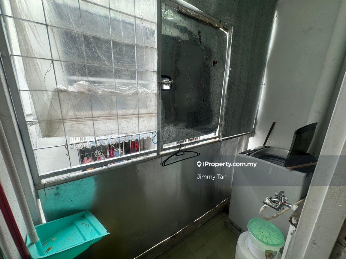 Pangsapuri untuk Dijual di Lily & Rose oleh Jimmy Tan - iProperty.com.my