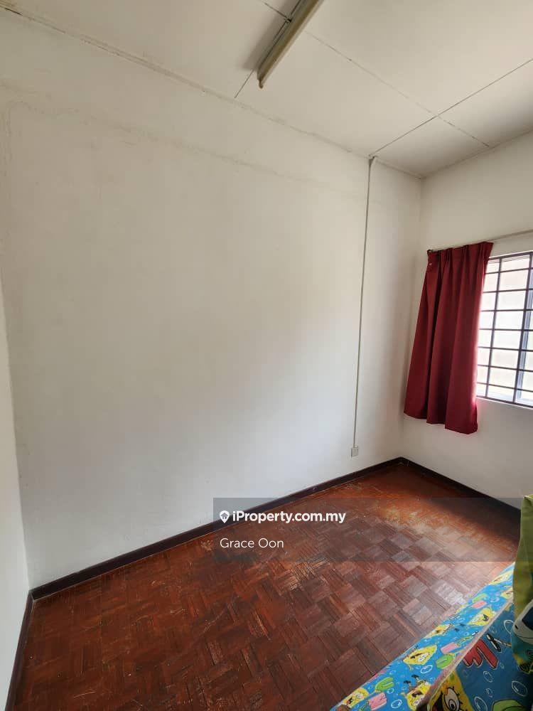 Rumah Berangkai 2 Tingkat untuk Dijual di Bandar Putra Permai, Seri Kembangan oleh Grace Oon - iProperty.com.my