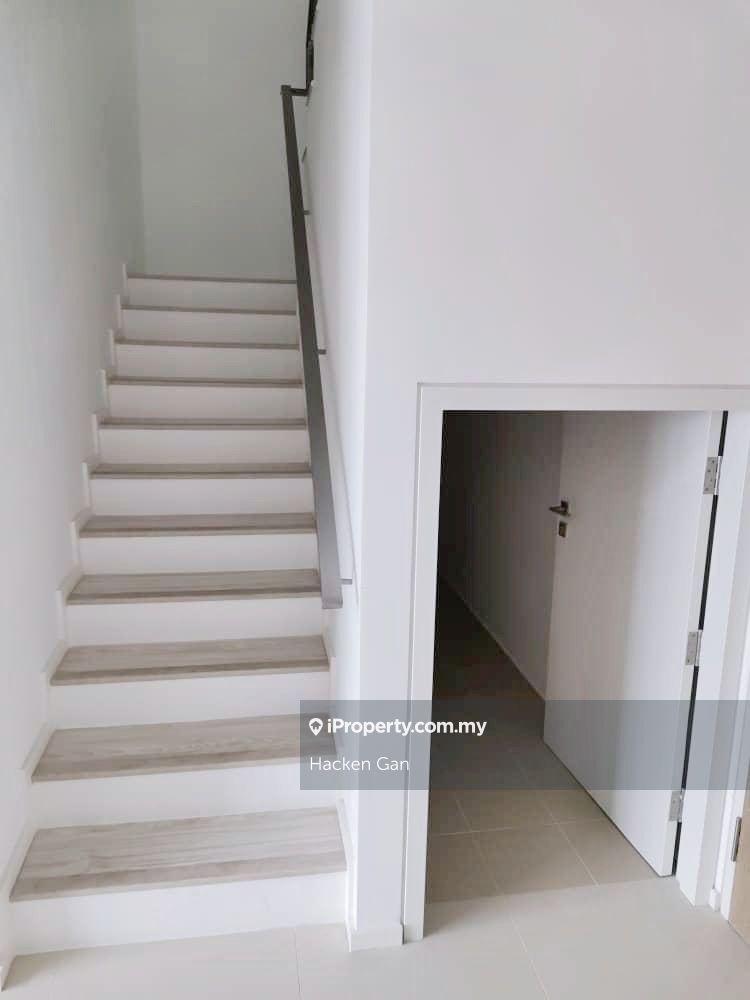 Service Residence for Sale in Cantara Residences by Hacken Gan - iProperty.com.my