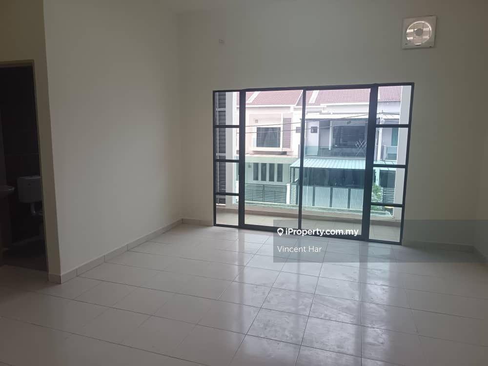 Rumah Berangkai 2 Tingkat untuk Dijual di Taman Bunga Raya, Sitiawan oleh Vincent Har - iProperty.com.my