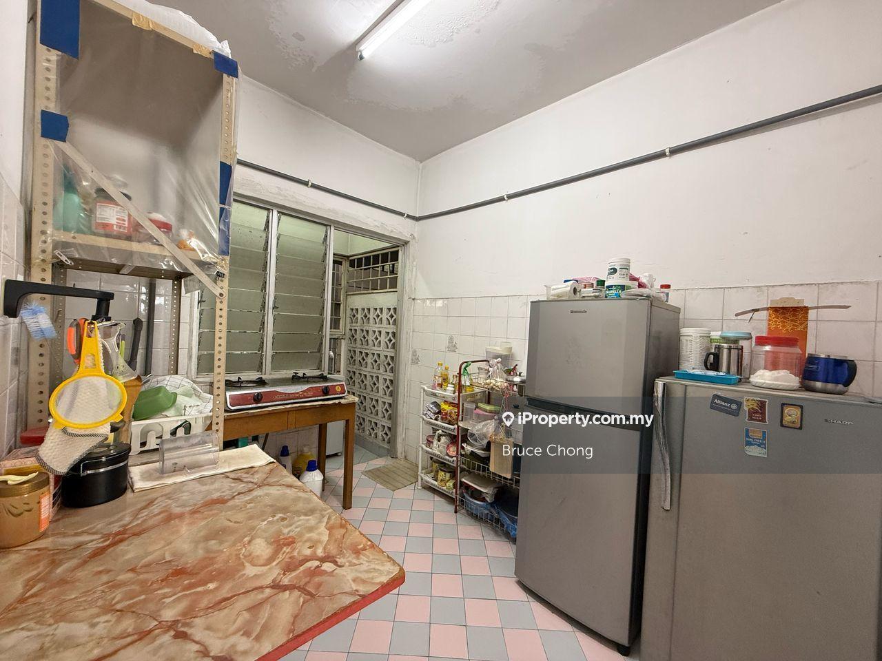 Condominium for Sale in Menara Alpha by Bruce Chong - iProperty.com.my