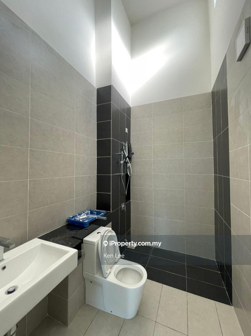 Rumah Berangkai 2 Tingkat untuk Dijual di Eco Majestic, Semenyih oleh Ken Lee - iProperty.com.my