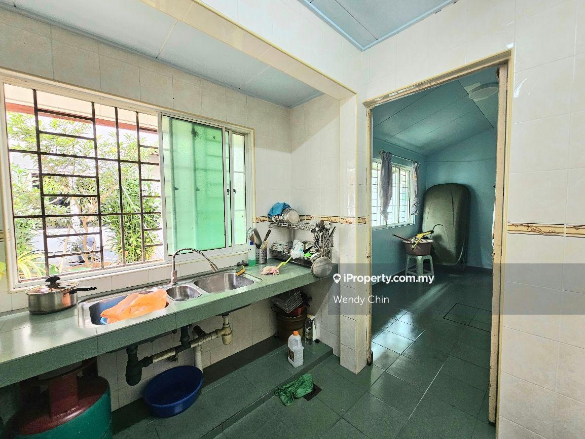 2.5-storey Terraced House for Sale in Taman Meranti Jaya, Puchong by Wendy Chin - iProperty.com.my