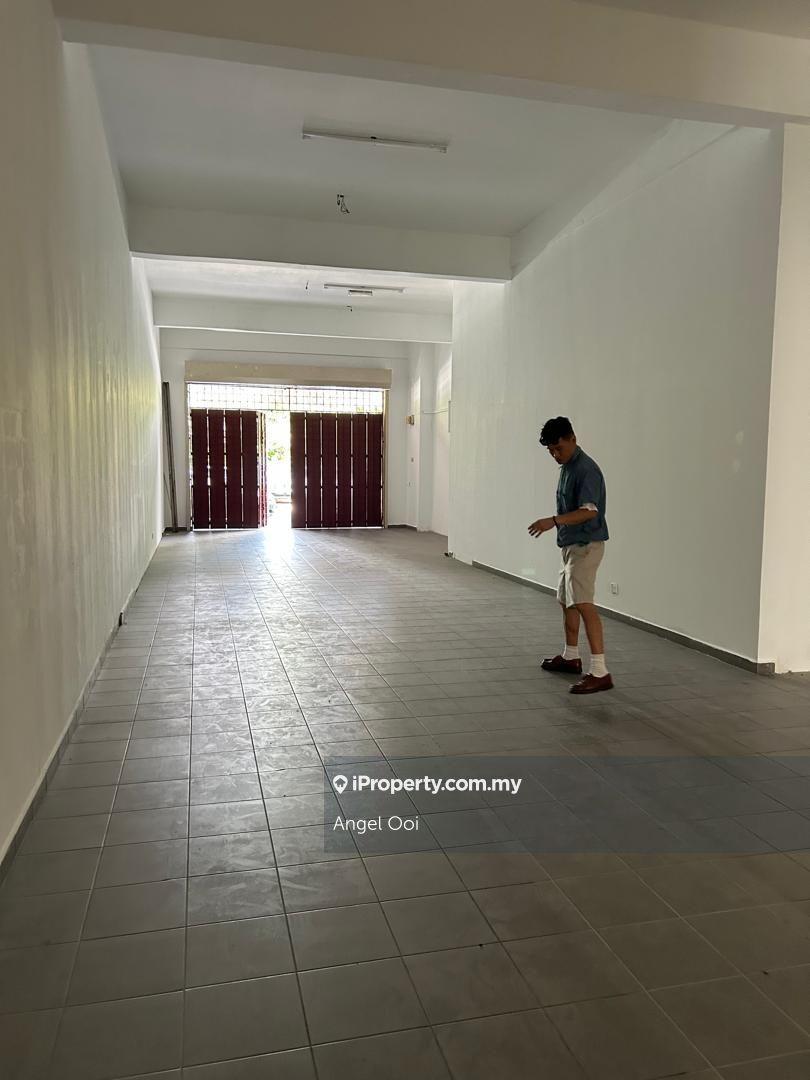 Shop-Office for Sale in Petaling Jaya, Ara Damansara by Angel Ooi - iProperty.com.my