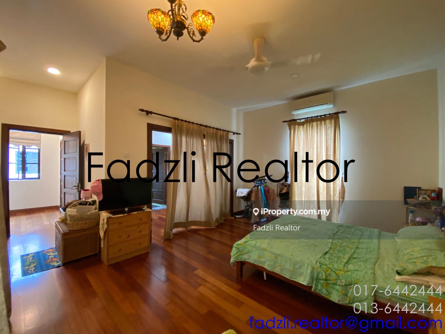 Bungalow House for Sale in Bukit Gita Bayu, Seri Kembangan by Fadzli Realtor - iProperty.com.my