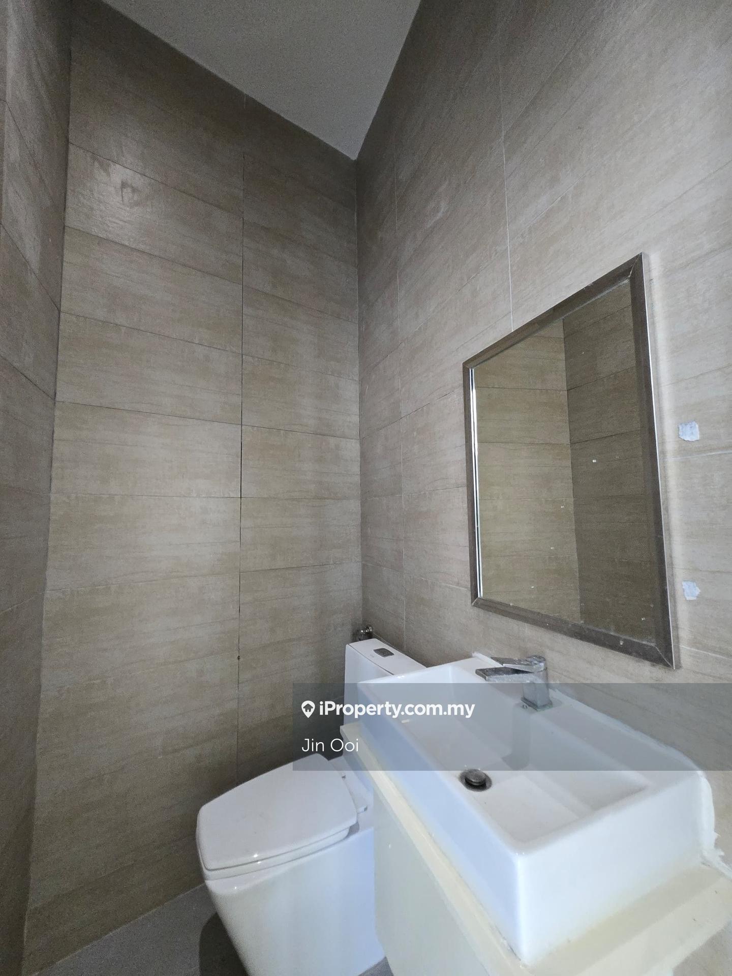 Banglo Komersial untuk Dijual di KLCC, KL City Centre oleh Jin Ooi - iProperty.com.my