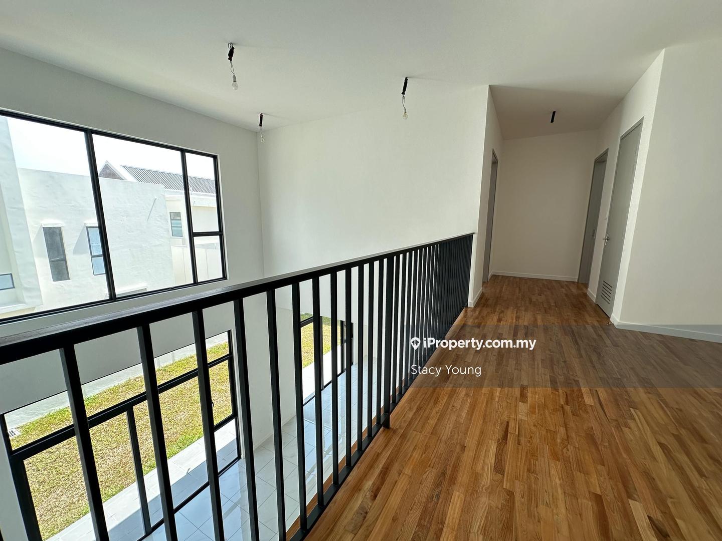 Banglo untuk Dijual di Sungai Long, Bandar Sungai Long oleh Stacy Young - iProperty.com.my