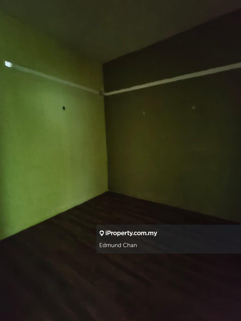 Kedai untuk Dijual di Bandar Puchong Utama, Puchong oleh Edmund Chan - iProperty.com.my