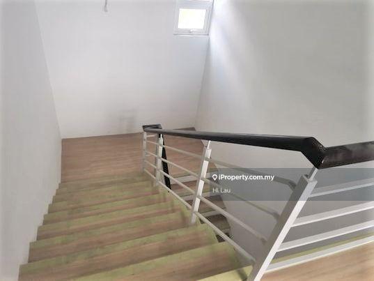 3-storey Terraced House for Sale in 3 Sty Freehold Terrace 2755sf Tiara South Semenyih, Semenyih by Hl Lau - iProperty.com.my