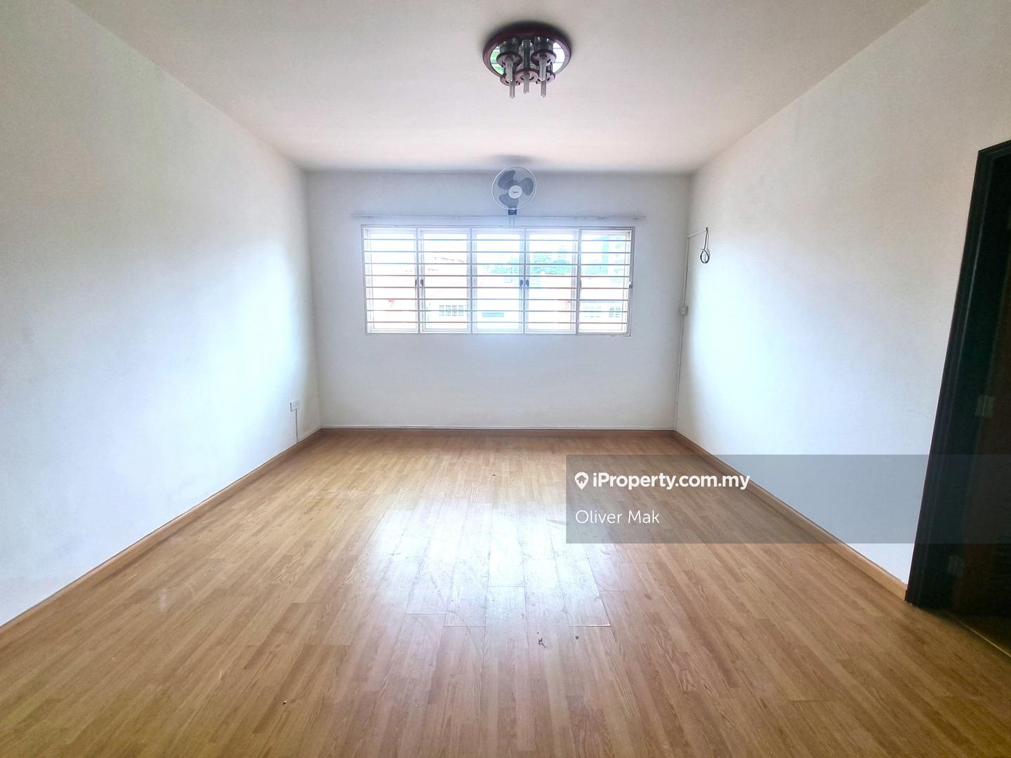 Rumah Berangkai 3 Tingkat untuk Dijual di Bukit Jalil, Kuala Lumpur oleh Oliver Mak - iProperty.com.my