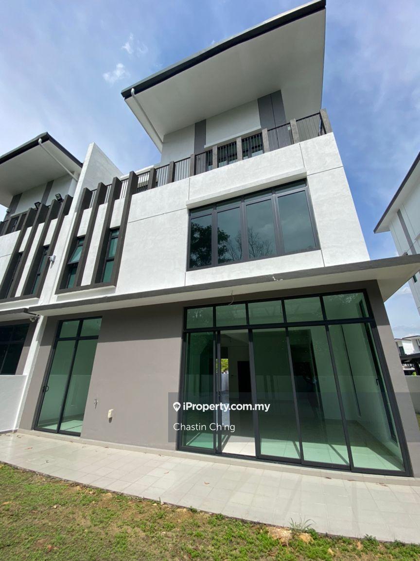 Rumah Berkembar untuk Dijual di Bukit Rahman Putra, Sungai Buloh oleh Chastin Ch'ng - iProperty.com.my