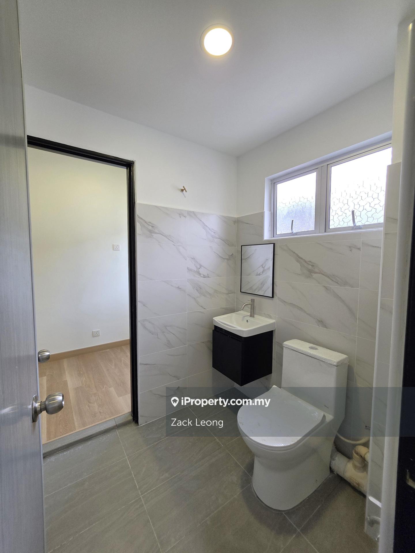 Rumah Berangkai 2 Tingkat untuk Dijual di TAMAN PUCHONG UTAMA, Puchong oleh Zack Leong - iProperty.com.my