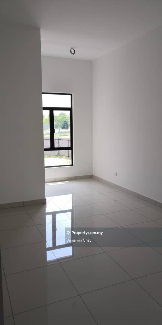 Rumah Berangkai 2 Tingkat untuk Dijual di Bandar Seri Coalfields, Ijok oleh Benjamin Chay - iProperty.com.my