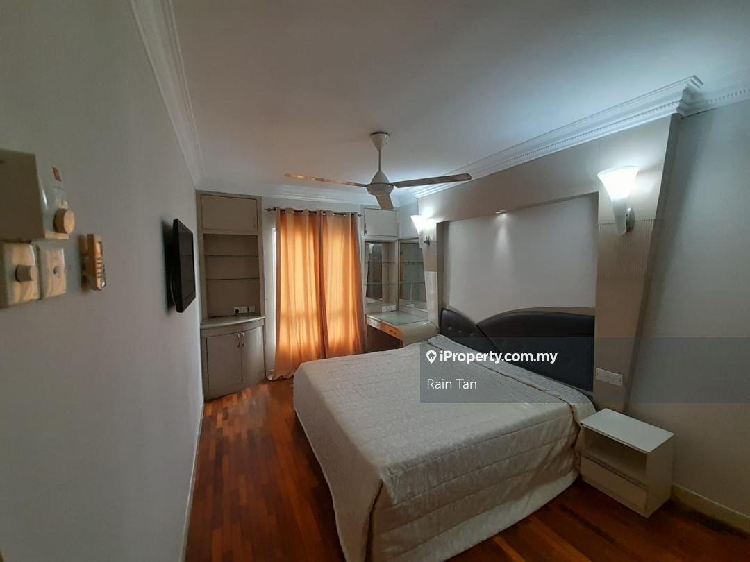 Kondominium untuk Dijual di Amadesa Resort Condominium oleh Rain Tan - iProperty.com.my