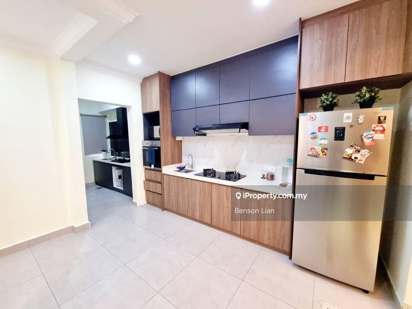 Rumah Berangkai 2 Tingkat untuk Dijual di Seksyen 13 Taman Tadisma, Shah Alam oleh Benson Lian - iProperty.com.my