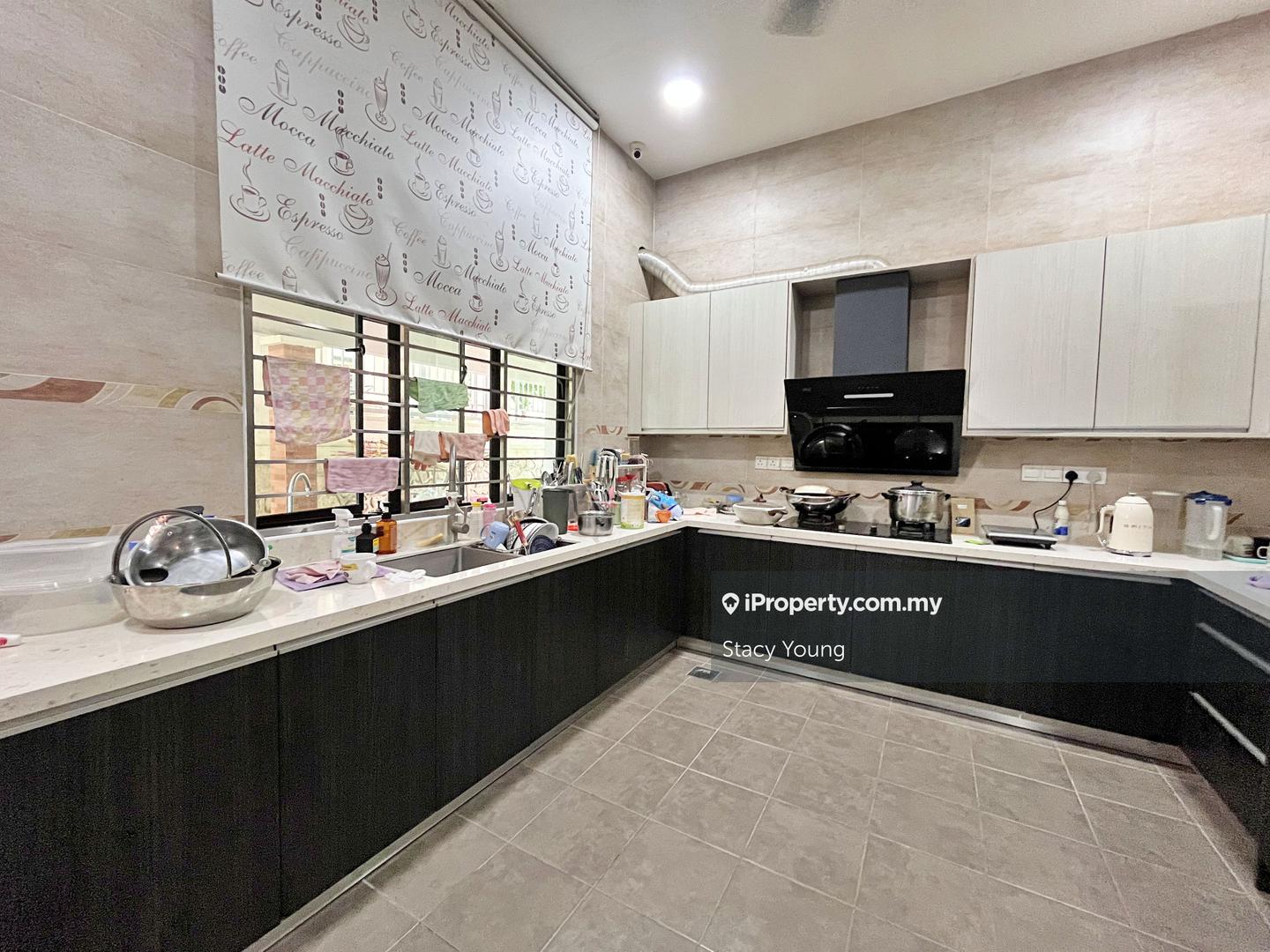 Bungalow House for Sale in Bukit Sungai Long, Kajang by Stacy Young - iProperty.com.my