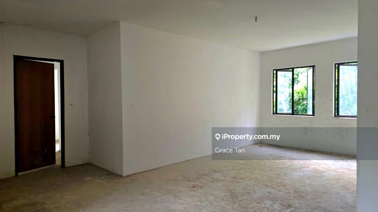 Banglo Tanah untuk Dijual di Taman Equine, Seri Kembangan oleh Grace Tan - iProperty.com.my