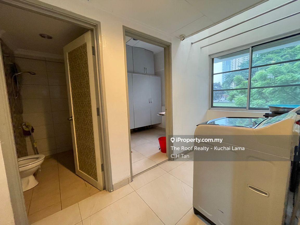 Townhouse for Sale in Ampang Hilir, Ampang by C.H Tan - iProperty.com.my