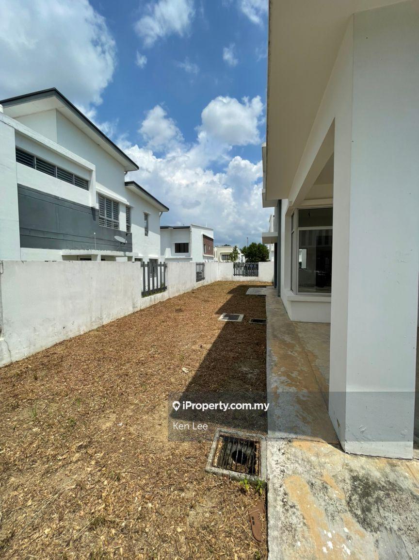 Rumah Berangkai 2 Tingkat untuk Dijual di Ecohill 1 Samanea, Semenyih oleh Ken Lee - iProperty.com.my