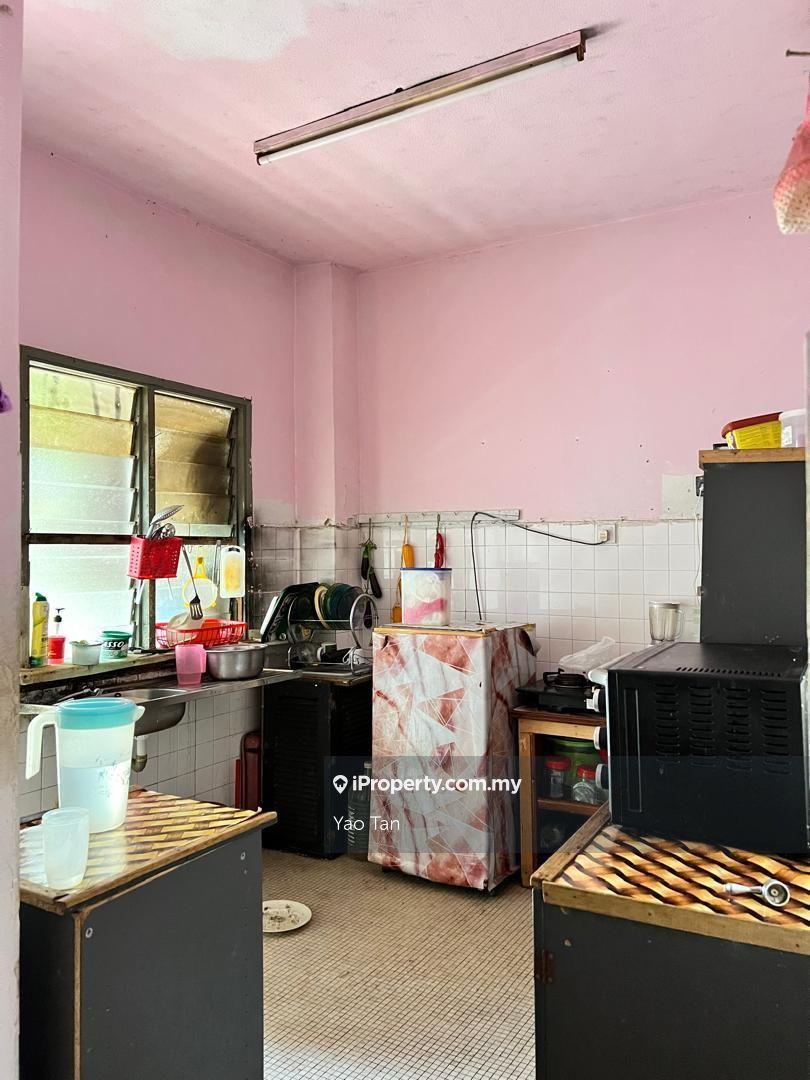 Flat for Sale in Flat Taman Alam Megah by Yao Tan - iProperty.com.my