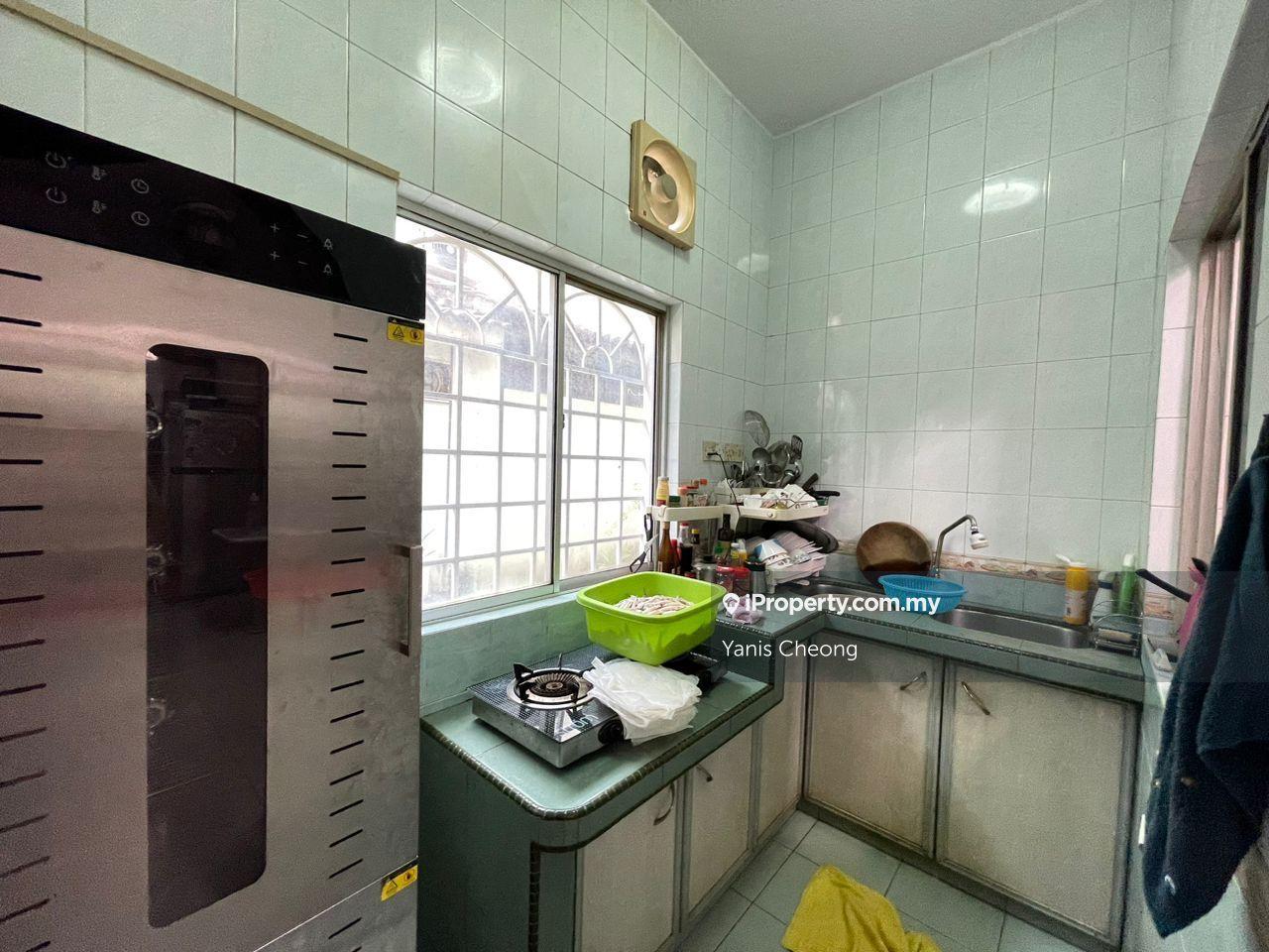 Rumah Berangkai 2 Tingkat untuk Dijual di Taman Wangsa Permai, Kepong oleh Yanis Cheong - iProperty.com.my